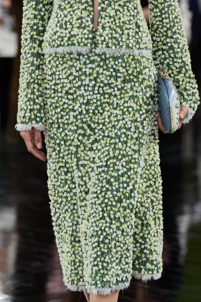 Look 169